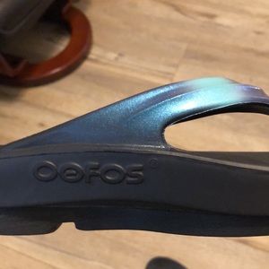 Oofos Womens Sandals Florescent Blue on Straps